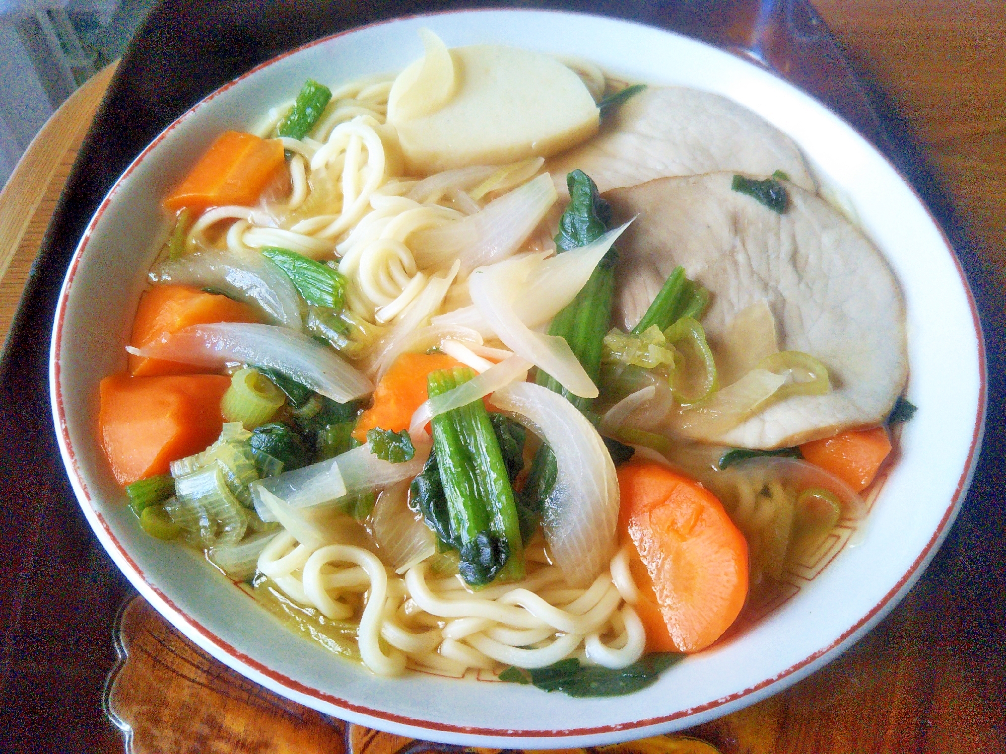 三色野菜&ハム&蒲鉾ラーメン