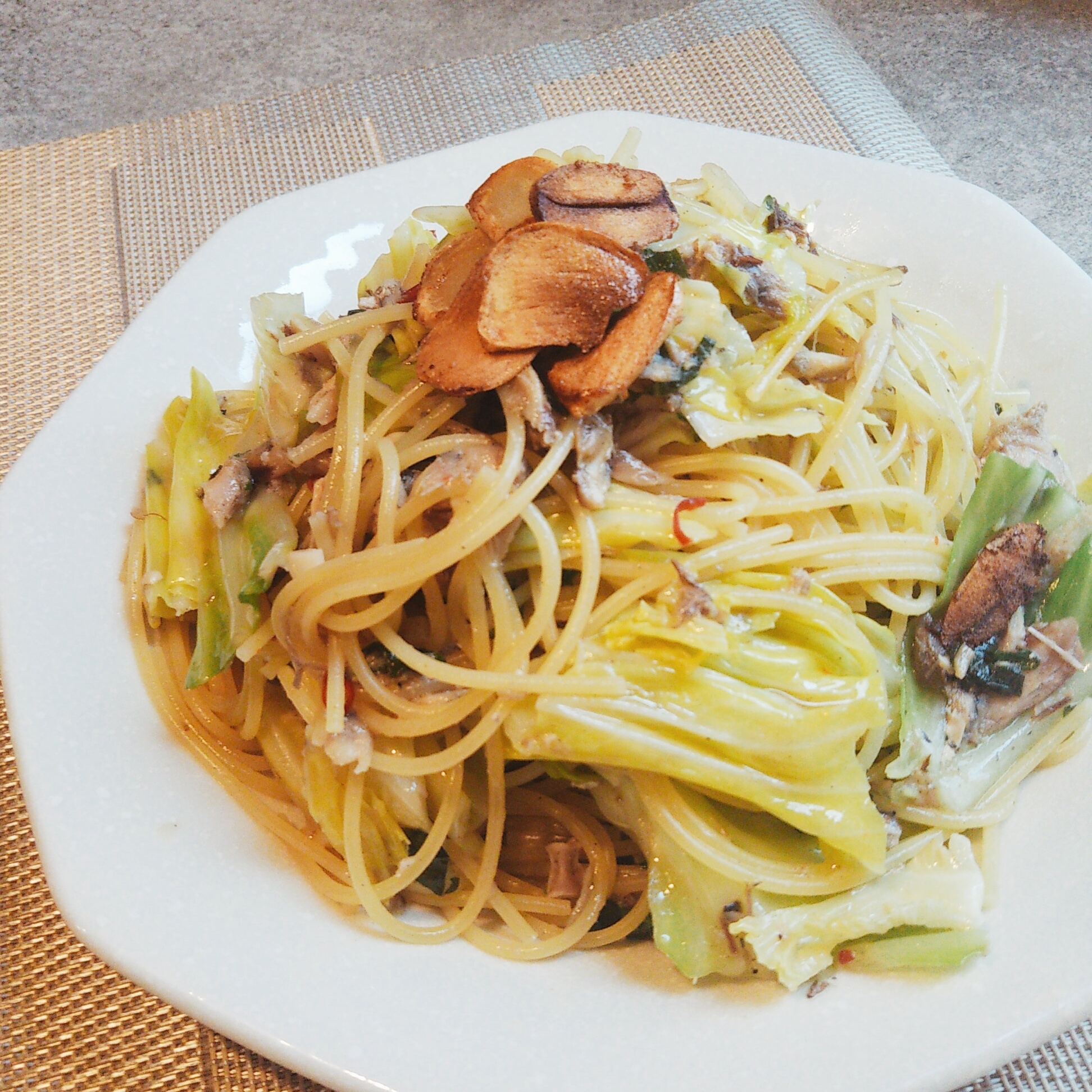 鯖缶と大葉とキャベツのペペロンチーノ レシピ 作り方 By ほのん0930 楽天レシピ 鯖缶と大葉とキャベツのペペロンチーノ レシピ 作り方 By ほのん0930 楽天レシピ