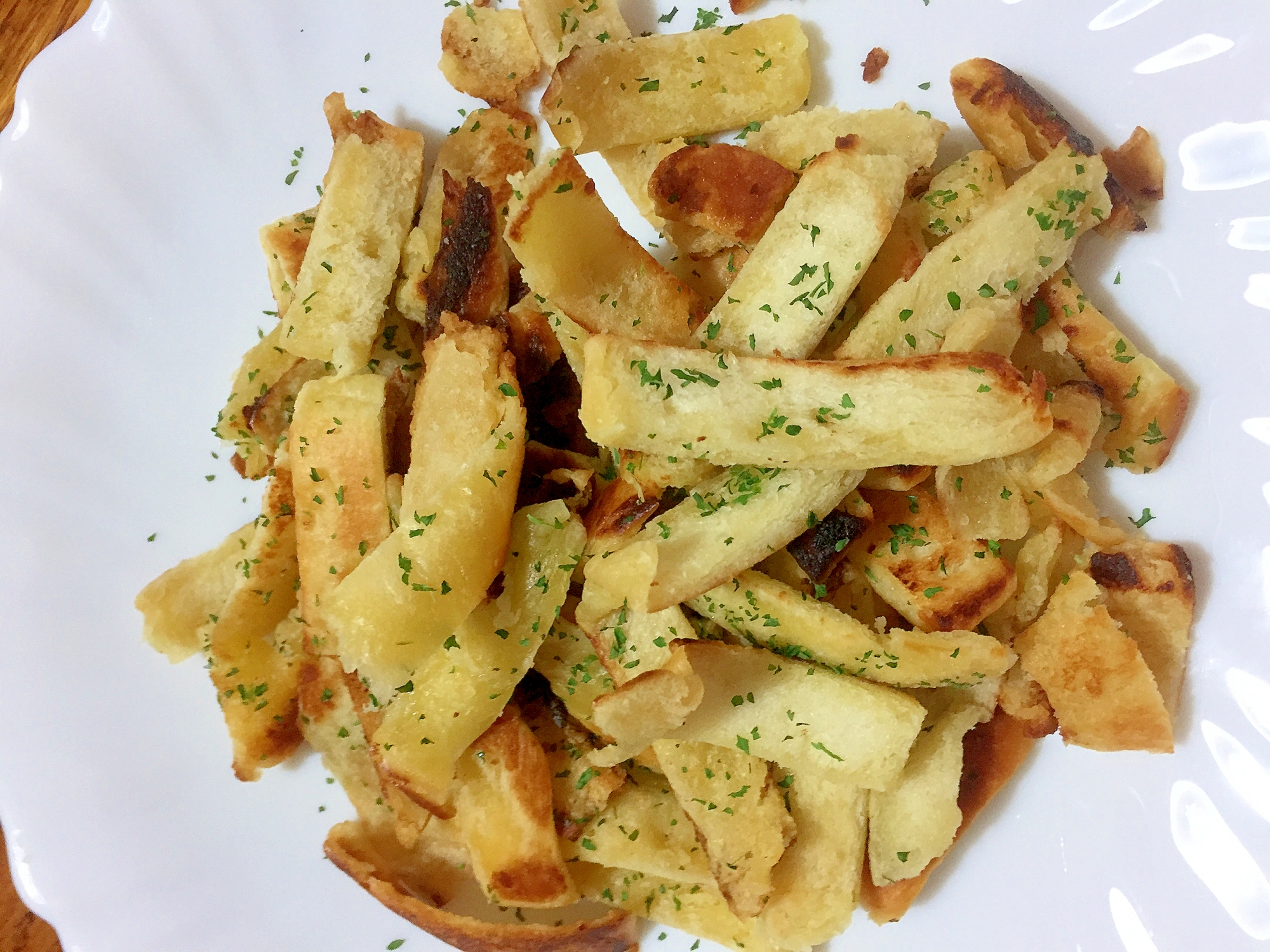 パンみみでガーリックバターラスク レシピ 作り方 By うみぼうず1961 楽天レシピ