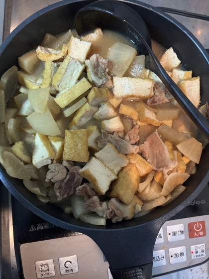 大根と豚肉と厚揚げの煮物