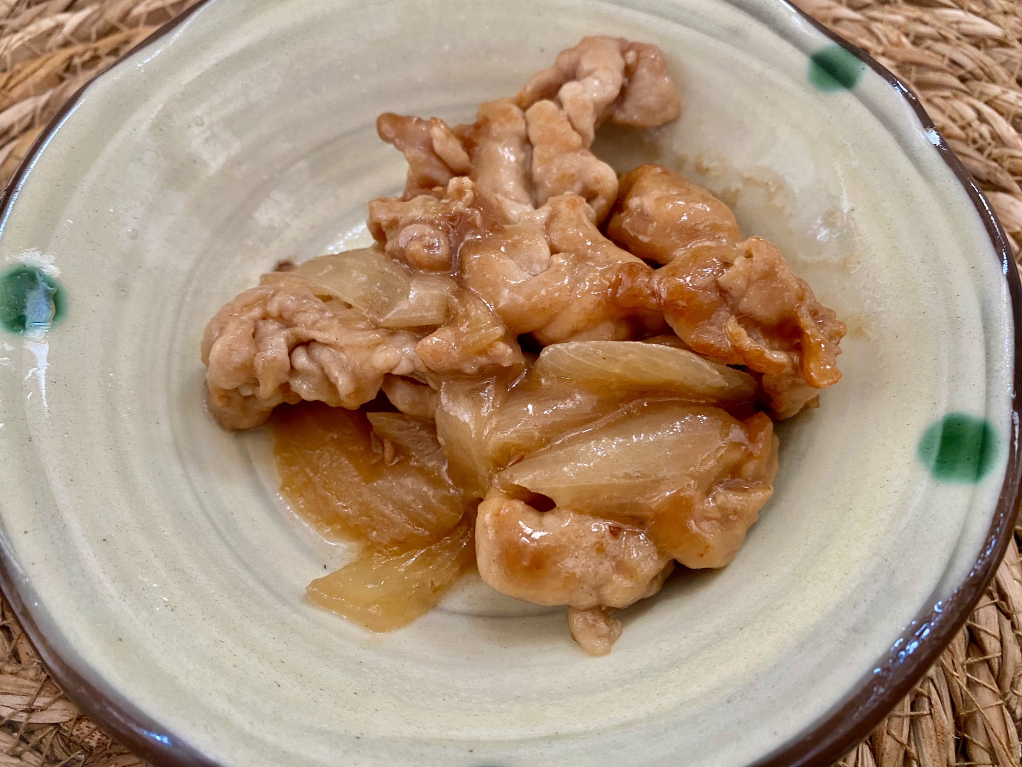 ➿豚コマ肉と玉ねぎの生姜焼き➿