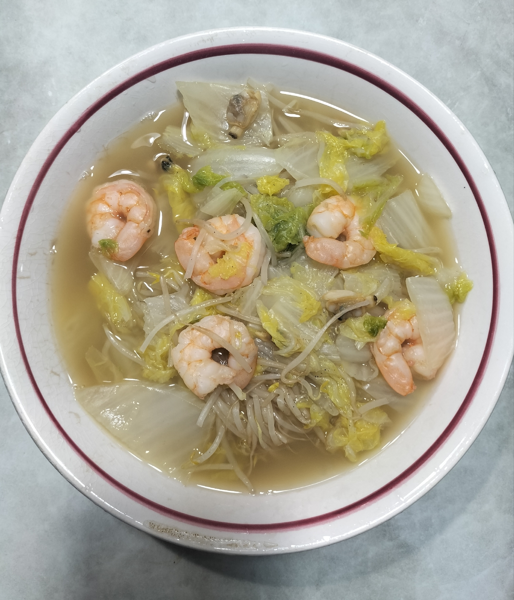 白菜もやしとシーフードミックスのスープ