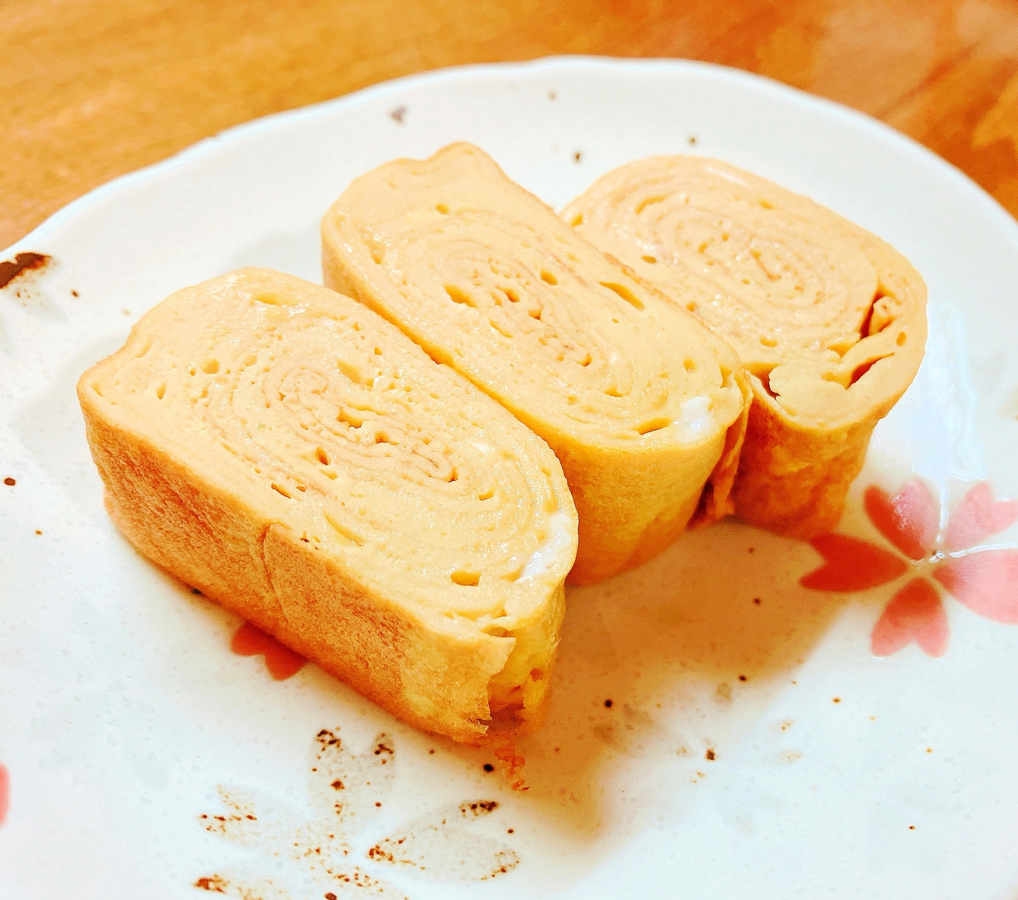 卵1個☆オニオンスープとマヨネーズの卵焼き