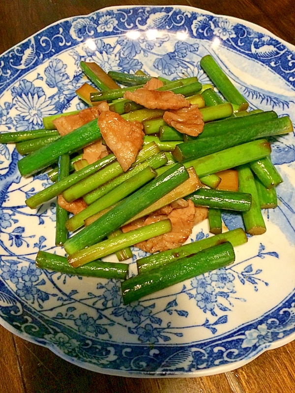 にんにくの芽と豚バラ炒め