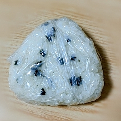 唐揚げ入りでおかず要らずですね♪
美味しく頂きました(*^-^*)
