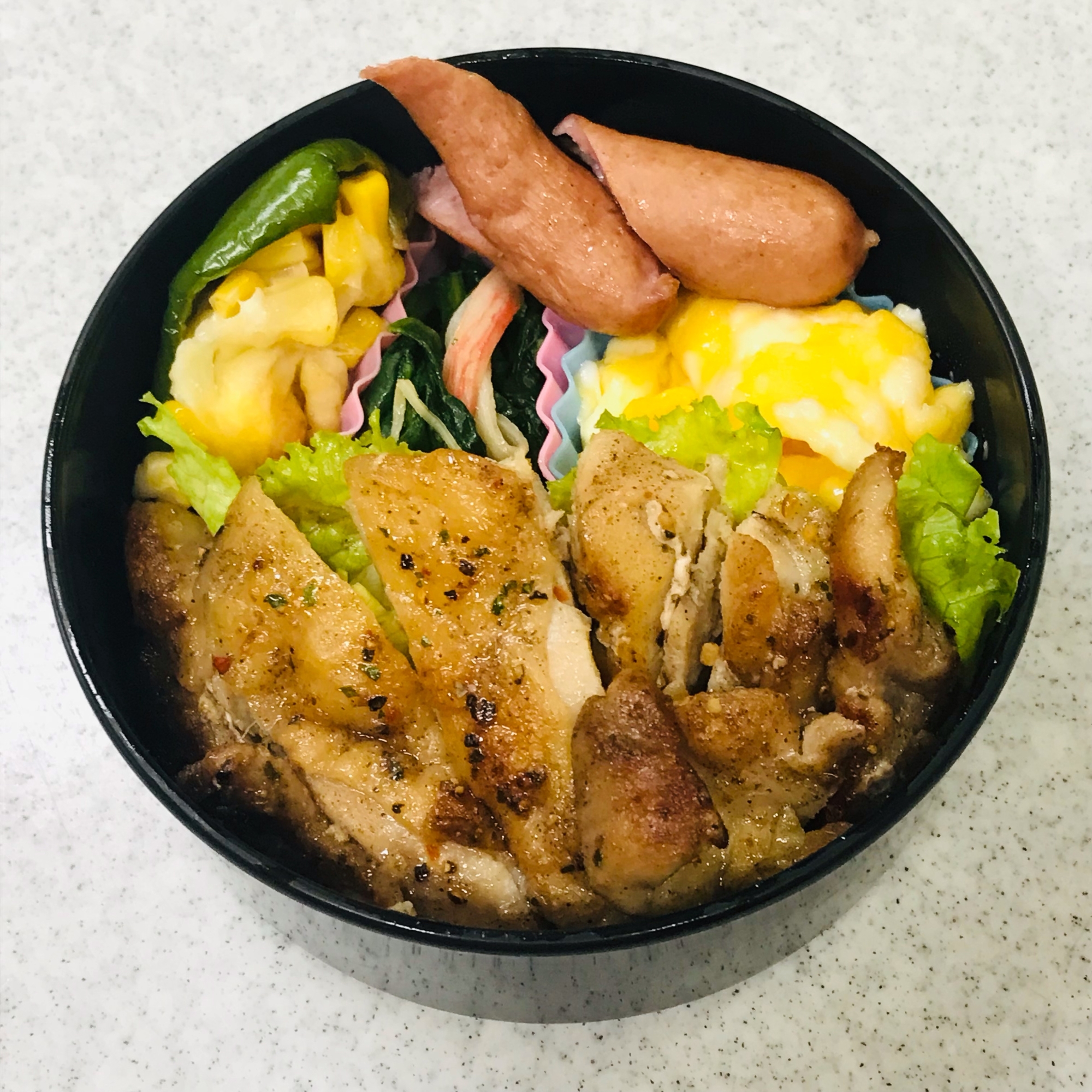 お弁当用 鶏もも肉のスパイスブレンドソルト炒め レシピ 作り方 By ひよこピッピ 楽天レシピ