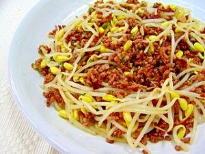 子大豆もやしの香味そぼろ炒め