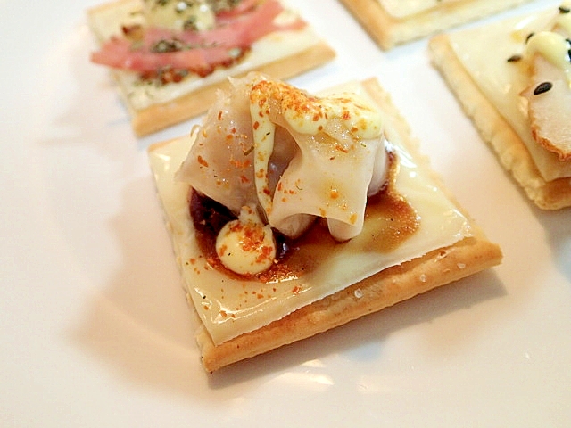 チーズと焼き餃子のクラッカー レシピ 作り方 By ぷ みぃまま 楽天レシピ チーズと焼き餃子のクラッカー レシピ 作り方 By ぷ みぃまま 楽天レシピ