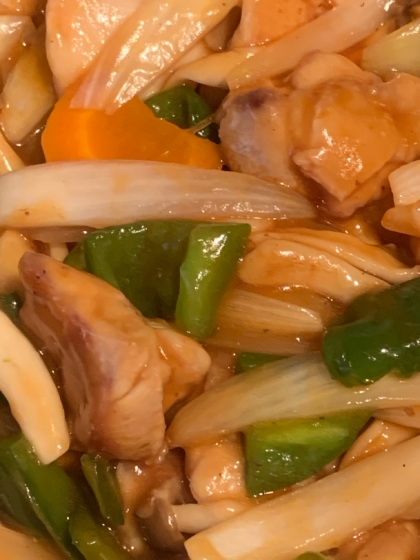 甘酸っぱい味付けが美味しかったです。
いろんなお野菜もたくさん食べられます。