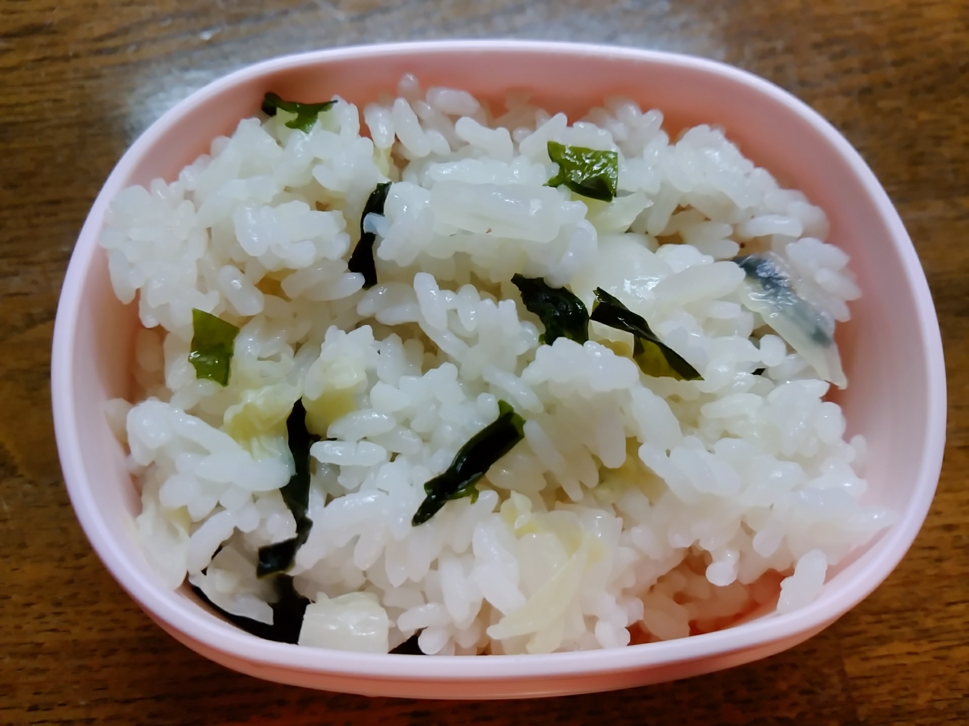 白菜とワカメのすし飯