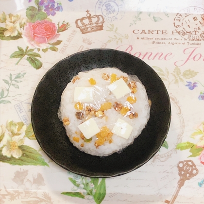 もち麦★国産チーズ＆なめ茸おにぎり