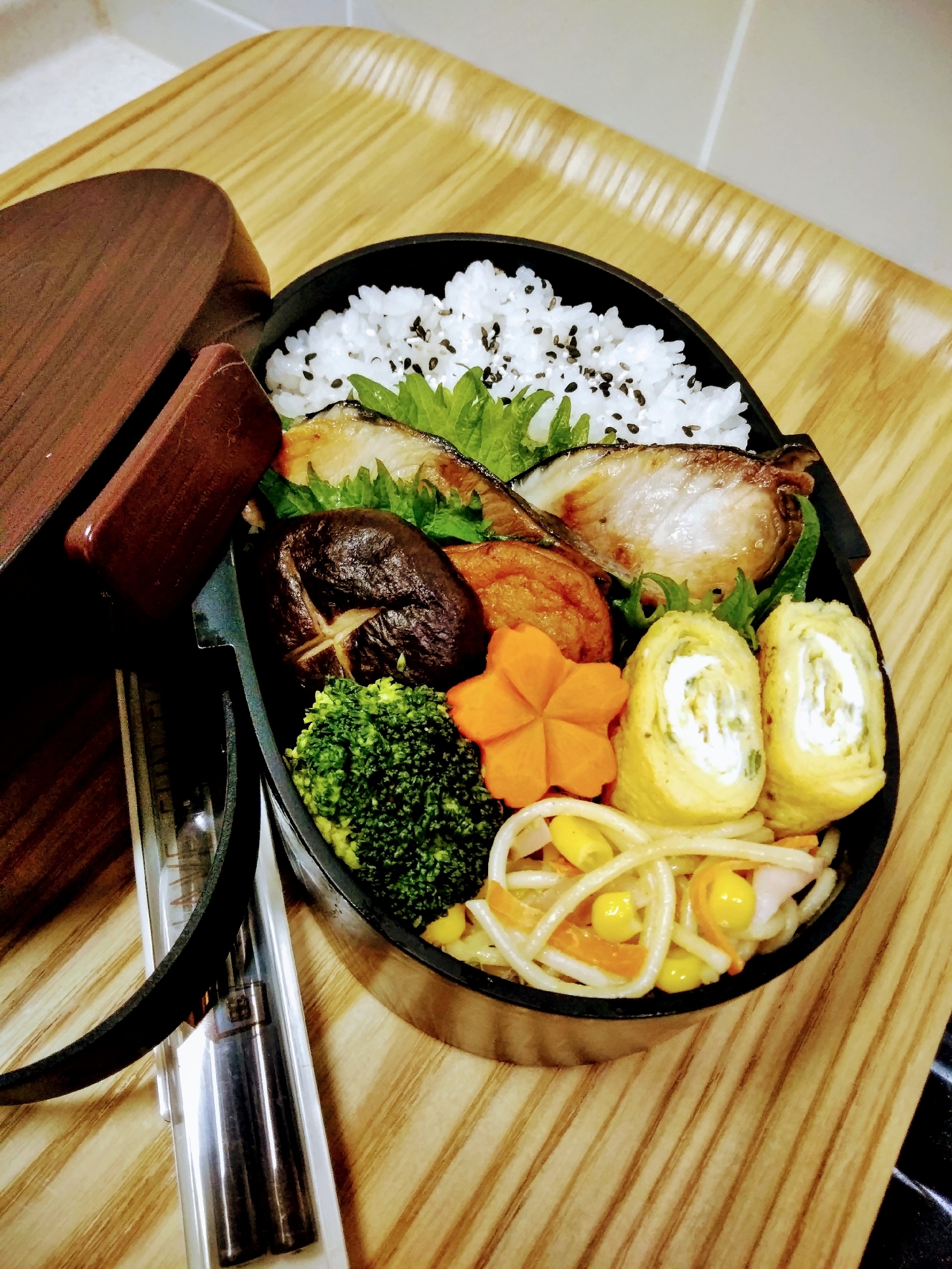 ブリの塩焼き弁当