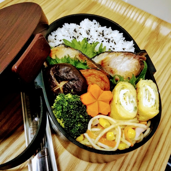 ブリの塩焼き弁当 レシピ 作り方 By にゃんco母 楽天レシピ ブリの塩焼き弁当 レシピ 作り方 By にゃんco母 楽天レシピ
