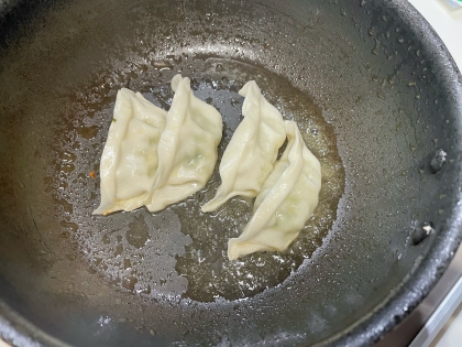 やわらか餃子の焼き方