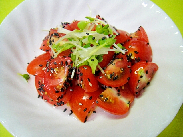 ミニトマトと黒ごまの甘酢和え