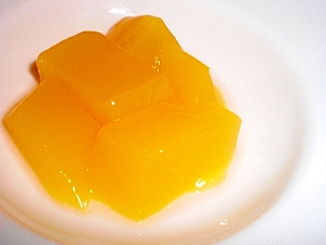 プルンプルンがたまらない!はちみつオレンジゼリー