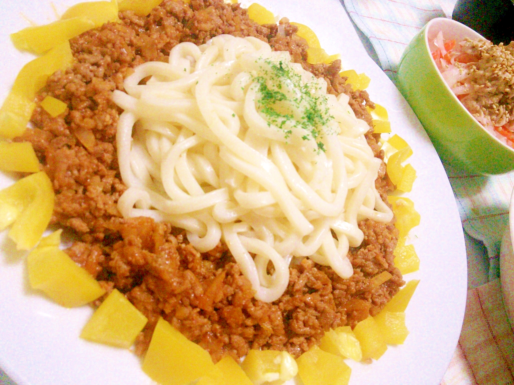 ミートソースうどん(150円)