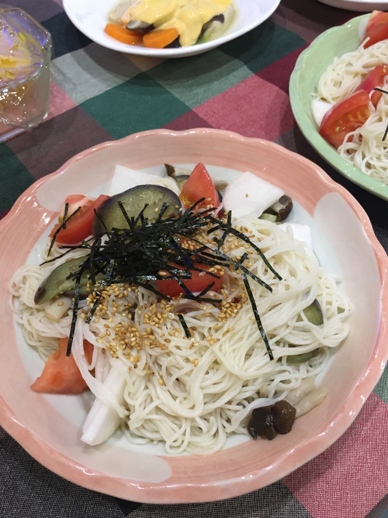 トマト入りサラダ素麺