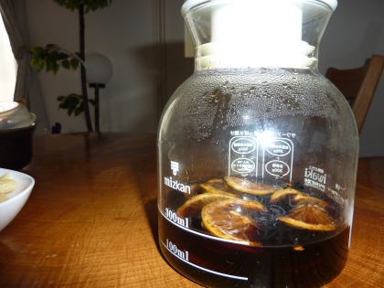 黒酢で作りました、毎日炭酸で割って飲んでます。