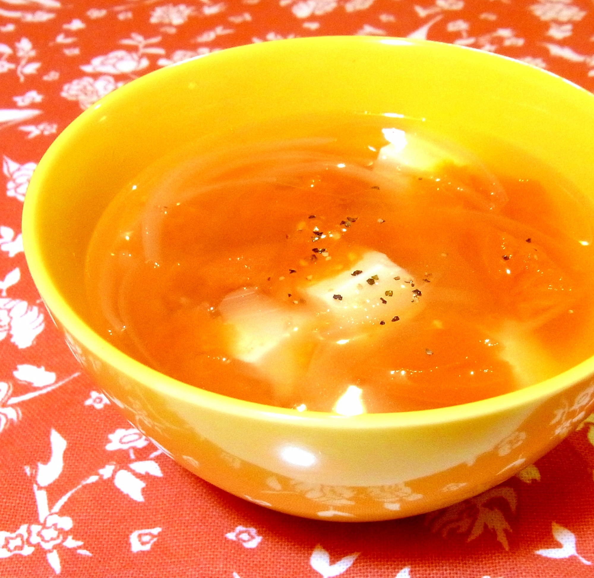 フレッシュトマトと豆腐のさっぱりコンソメスープ レシピ・作り方 by