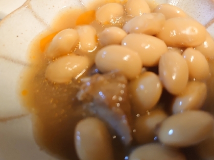 缶詰で簡単！鯖とひよこ豆のトマト煮