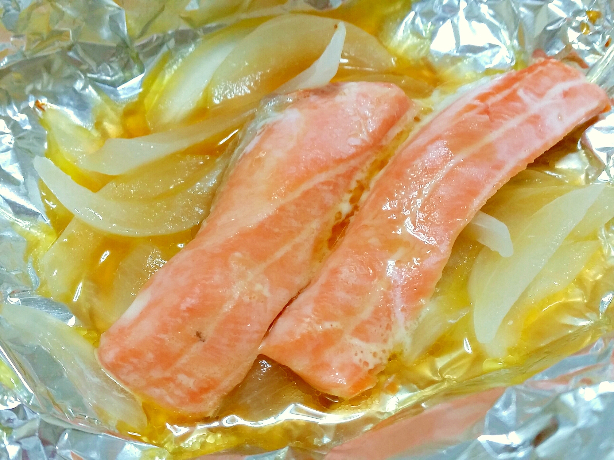 余ったお刺身で サーモンのホイル蒸し レシピ 作り方 By Kuro 24 楽天レシピ 余ったお刺身で サーモンのホイル蒸し レシピ 作り方 By Kuro 24 楽天レシピ