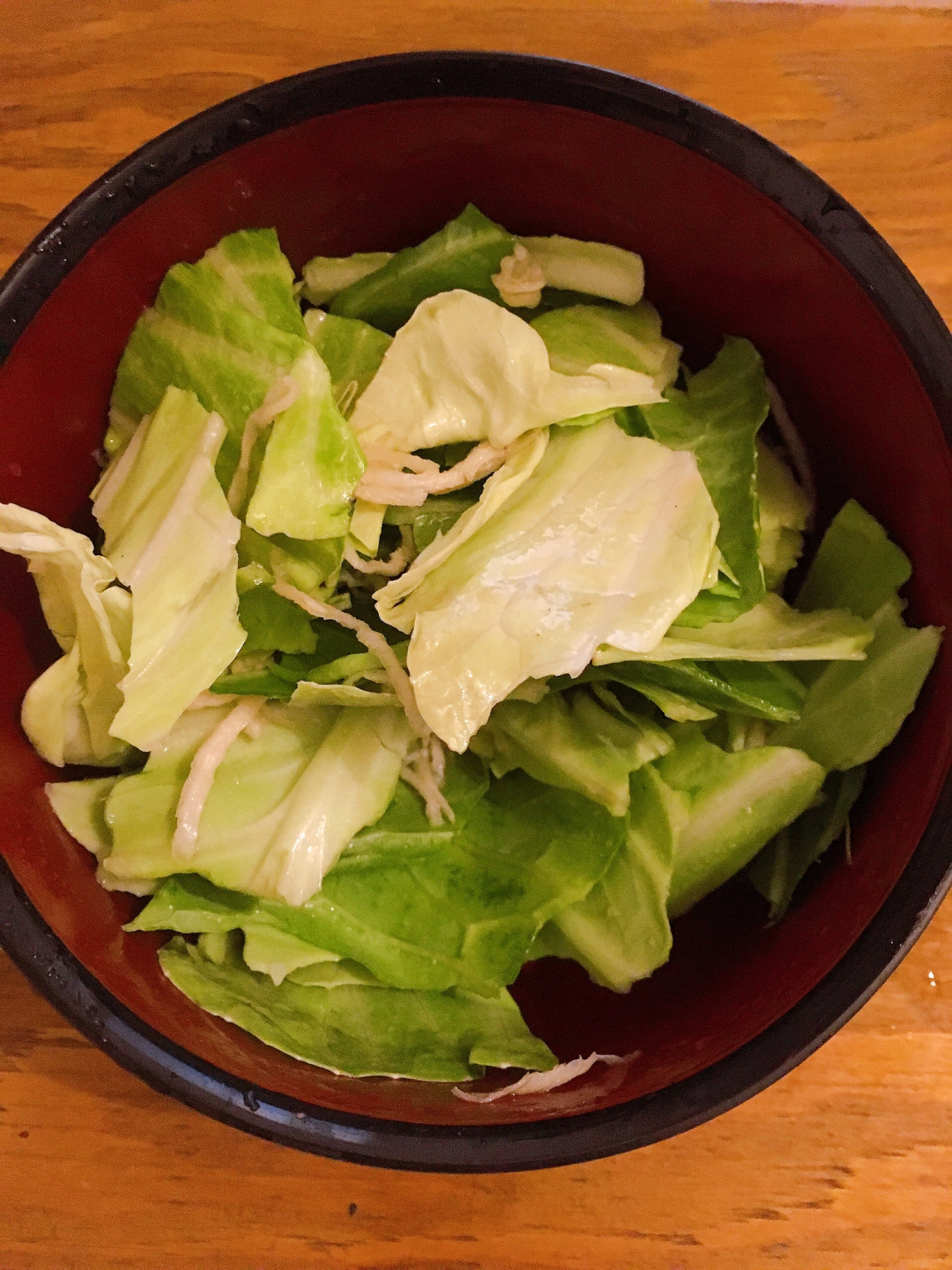 焼肉のお供に！塩だれキャベツ切り干し大根あえ