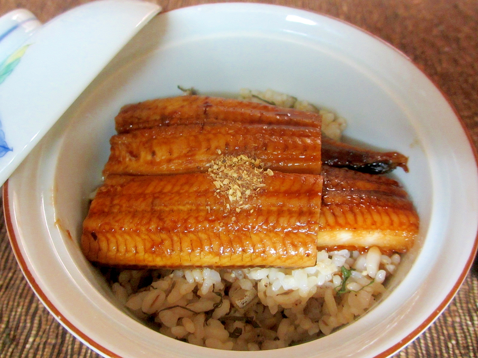 うなぎのフライパン蒸し焼き レシピ 作り方 By Mococo05 楽天レシピ うなぎのフライパン蒸し焼き レシピ 作り方 By Mococo05 楽天レシピ