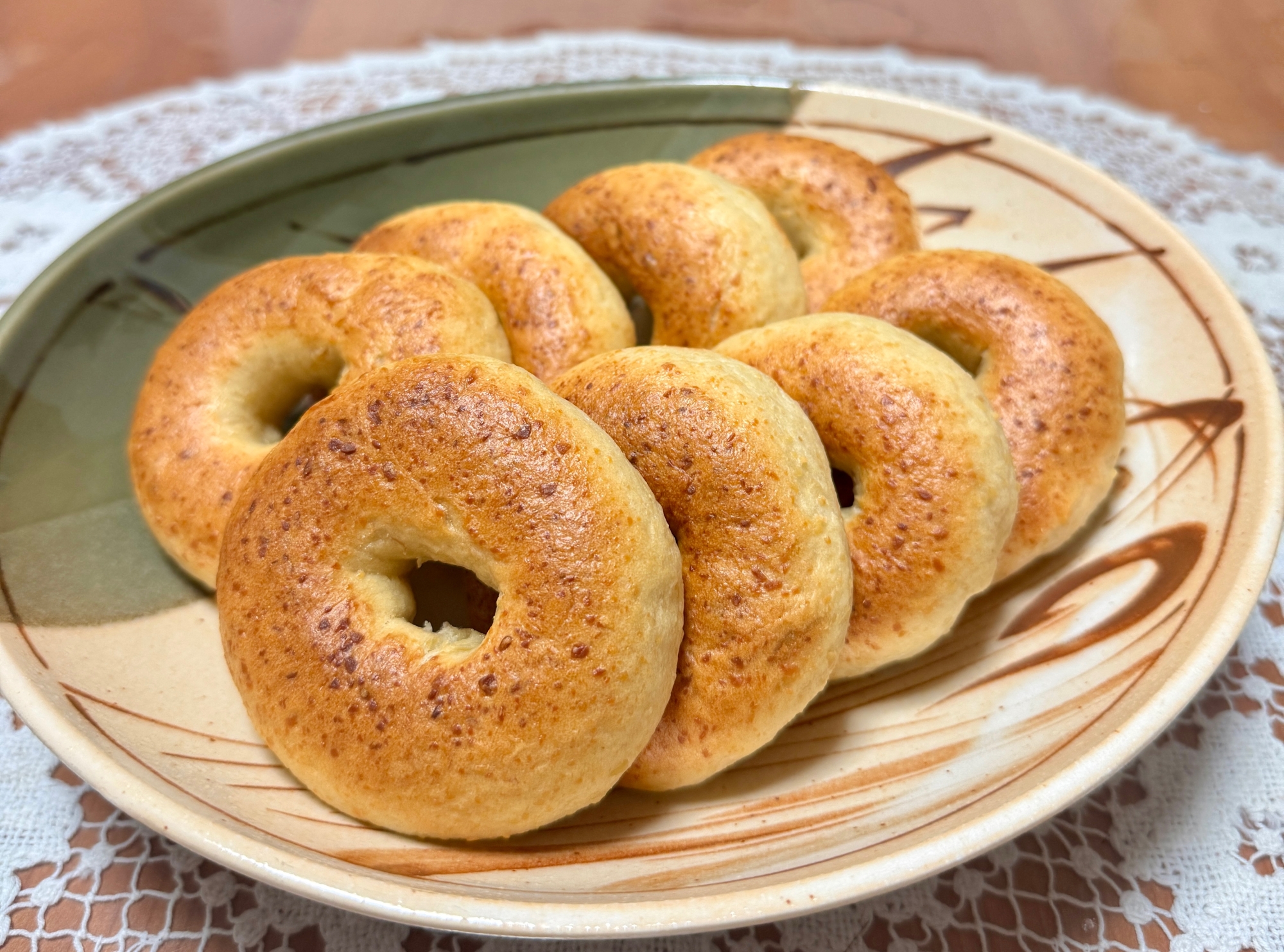 蒸し大豆ペーストを練り込んだ低糖質の☆ベーグル