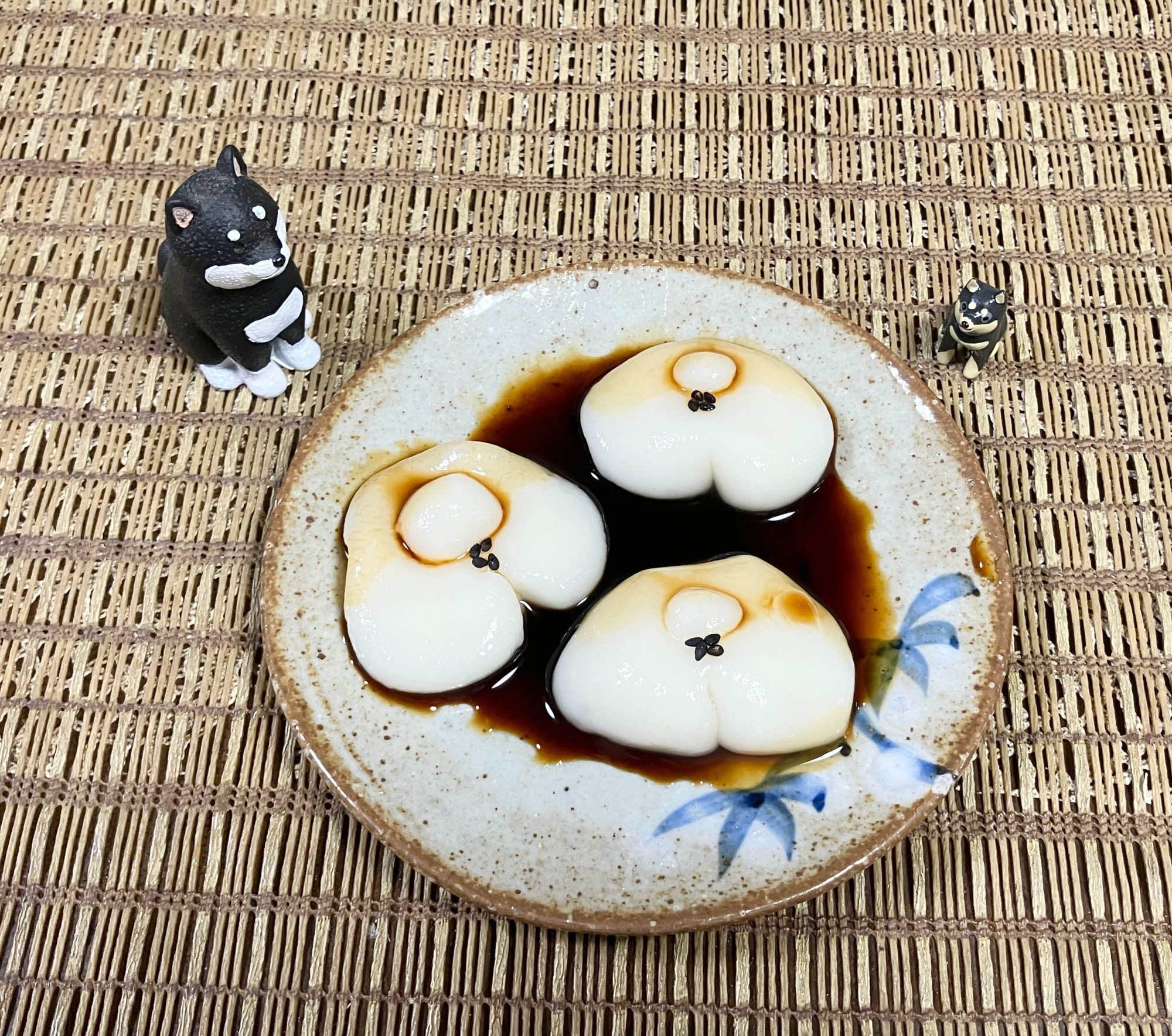 簡単☆柴犬のお尻の白玉