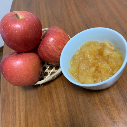 日が経ったりんごの消費に最高でした。
甘くて美味しくいただきました。