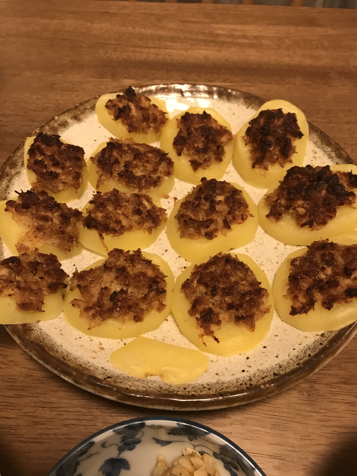 コンロいらず！じゃがいものツナマヨ味噌乗せ