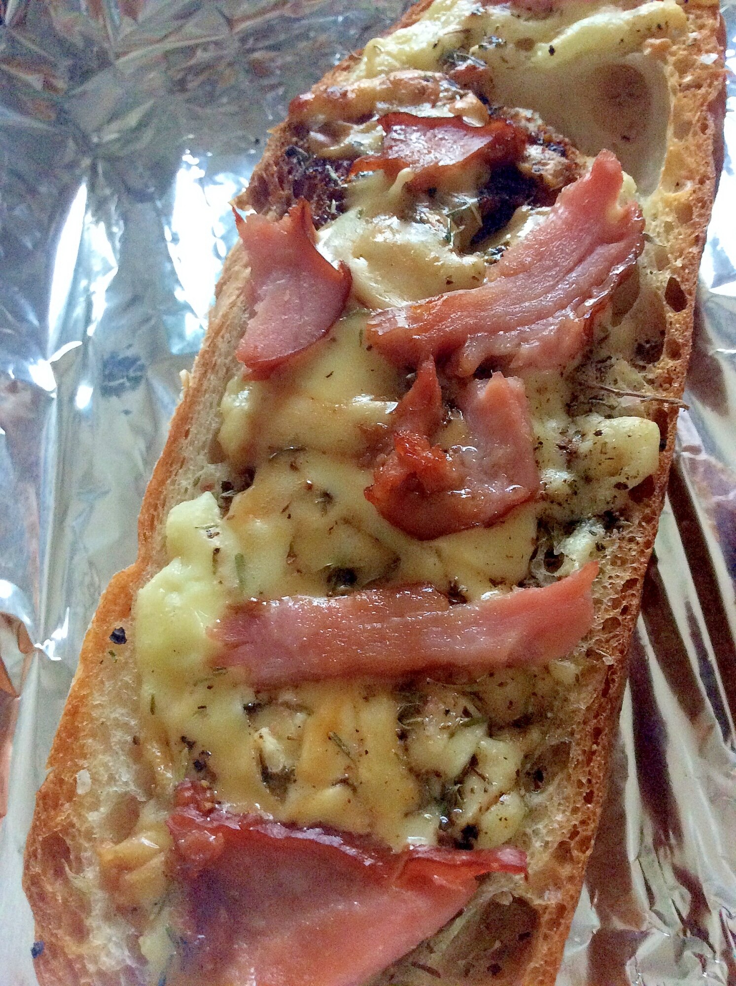 ショルダーベーコンピザトースト レシピ 作り方 By Madone6 楽天レシピ