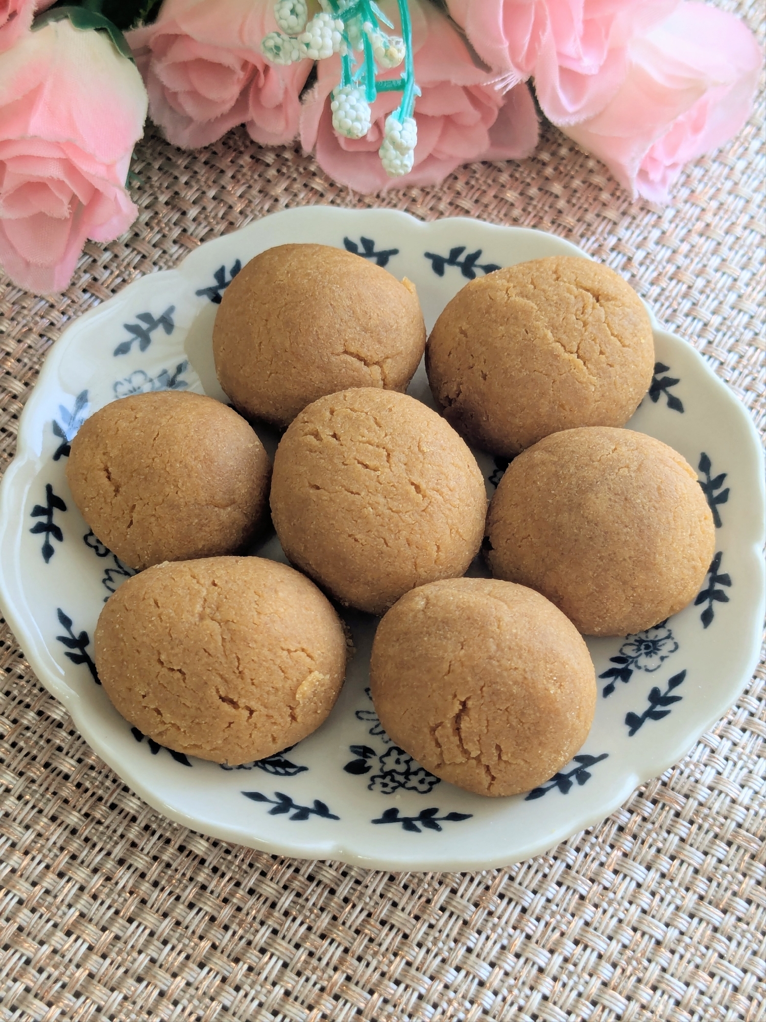 〜きなこと米粉のまんまるクッキー〜