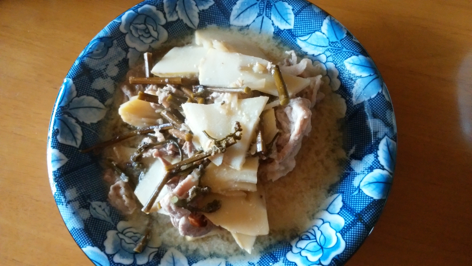 豚肉と筍とわらびの味噌煮 レシピ 作り方 By みぽりん9215 楽天レシピ 豚肉と筍とわらびの味噌煮 レシピ 作り方 By みぽりん9215 楽天レシピ