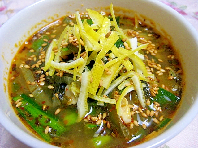 香味野菜でじんわりポカポカ♪ニラ葱ピリ辛韓国スープ
