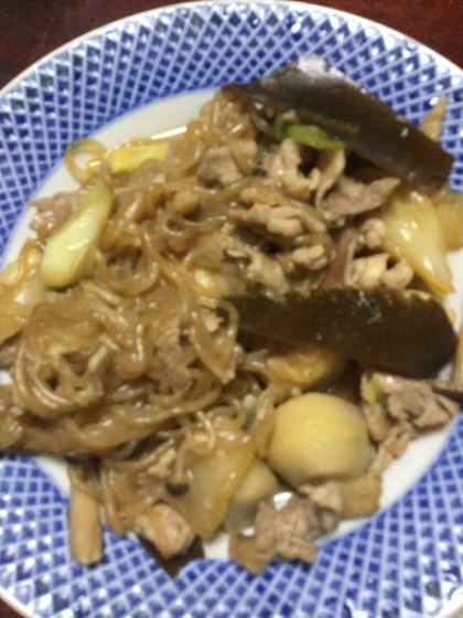 里芋とじゃがいもの肉じゃが風煮物