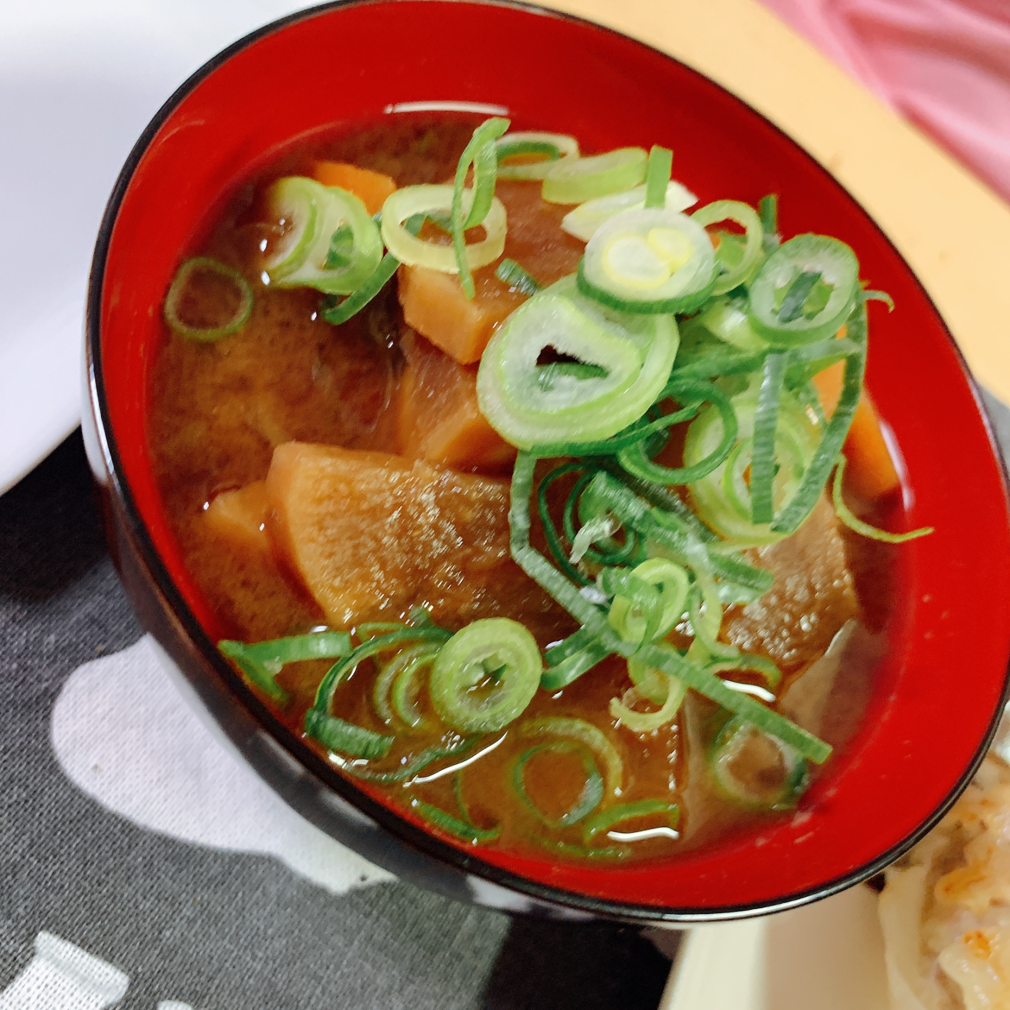 根菜味噌スープ