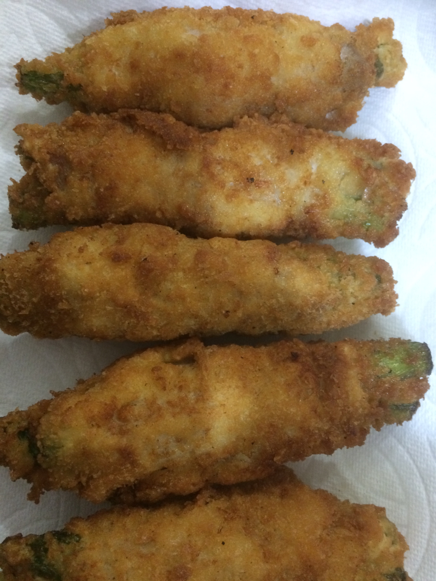 アスパラのチーズ 肉巻きフライ レシピ 作り方 By Youおかしゃん クックパッド 簡単おいしいみんなのレシピが360万品