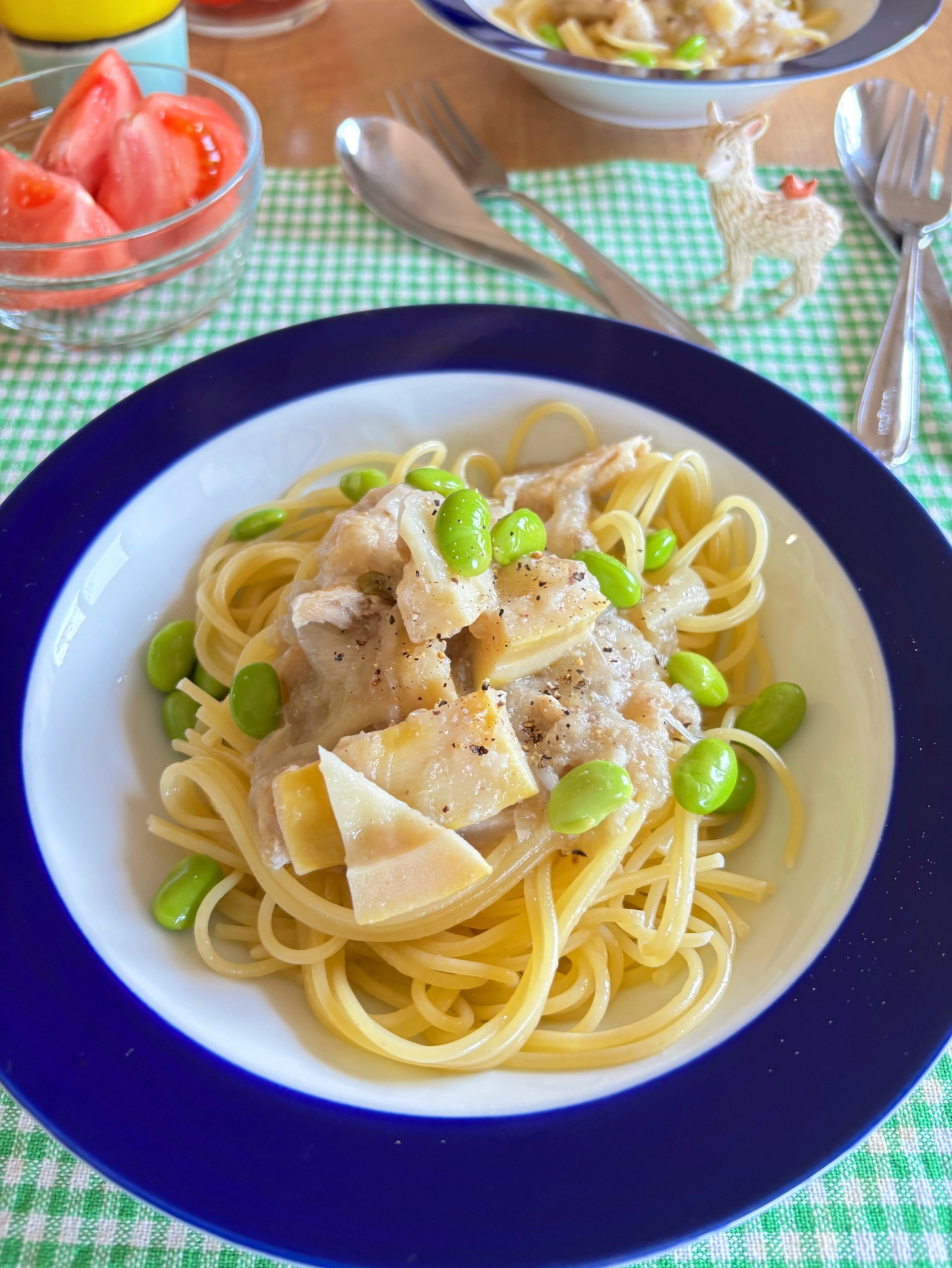 ちょい足しレシピ☆新玉ねぎと鶏手羽元のパスタ❣️