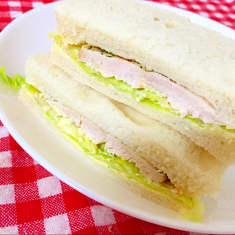 鶏ハムのサンドイッチ☆