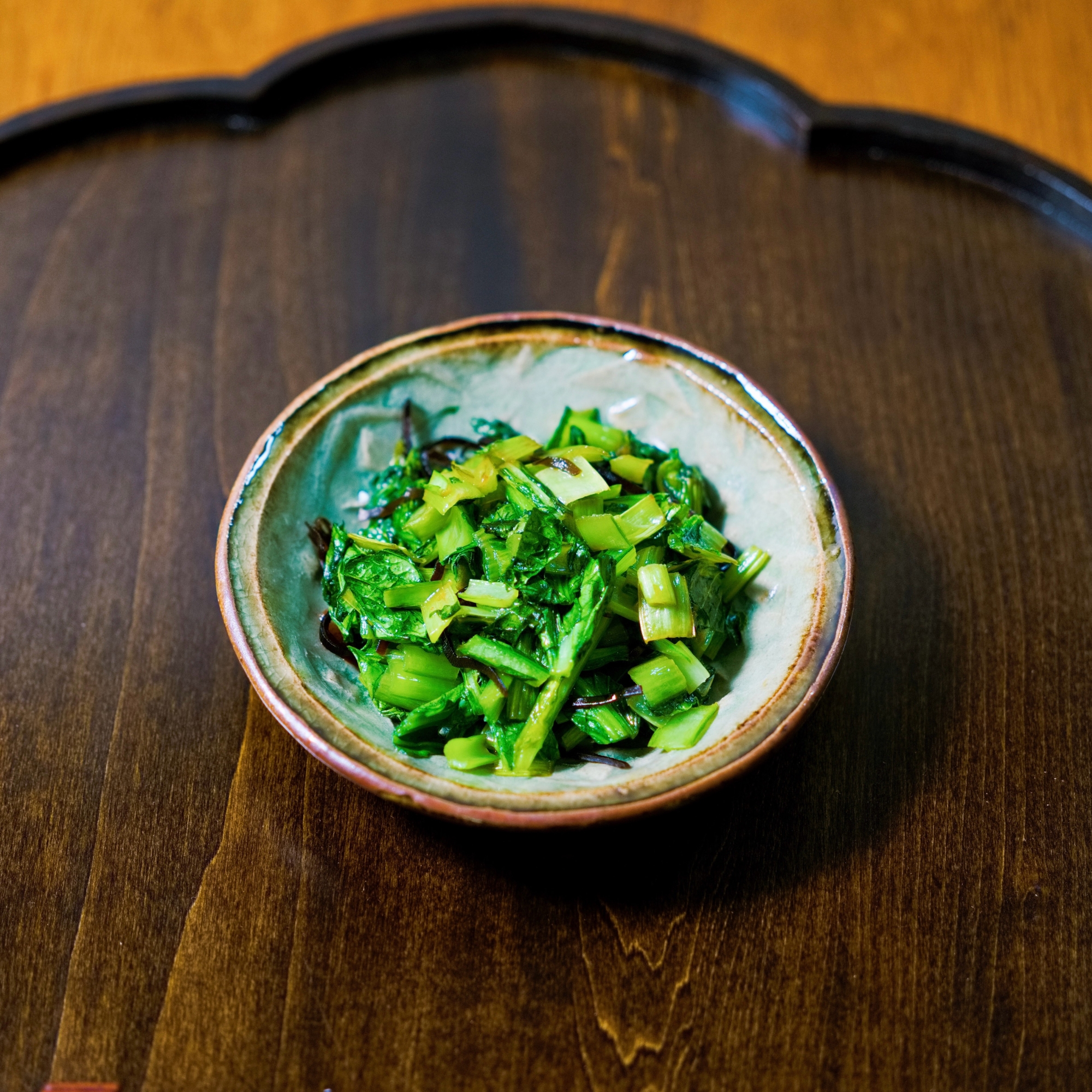 パッとできる！小松菜の塩昆布炒め【和食・副菜】