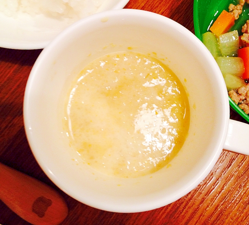 離乳食 玉ねぎ入りのコーンスープ レシピ 作り方 By みゅうしろ 楽天レシピ