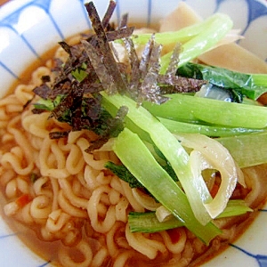 辛ラー麺鷄骨小松菜海苔添え