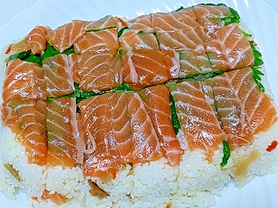 サーモンの押し寿司 レシピ 作り方 By ぴろち 楽天レシピ サーモンの押し寿司 レシピ 作り方 By ぴろち 楽天レシピ