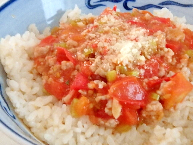 梅干しを作った後の梅酢で★トマトと挽肉の梅酢だれ丼