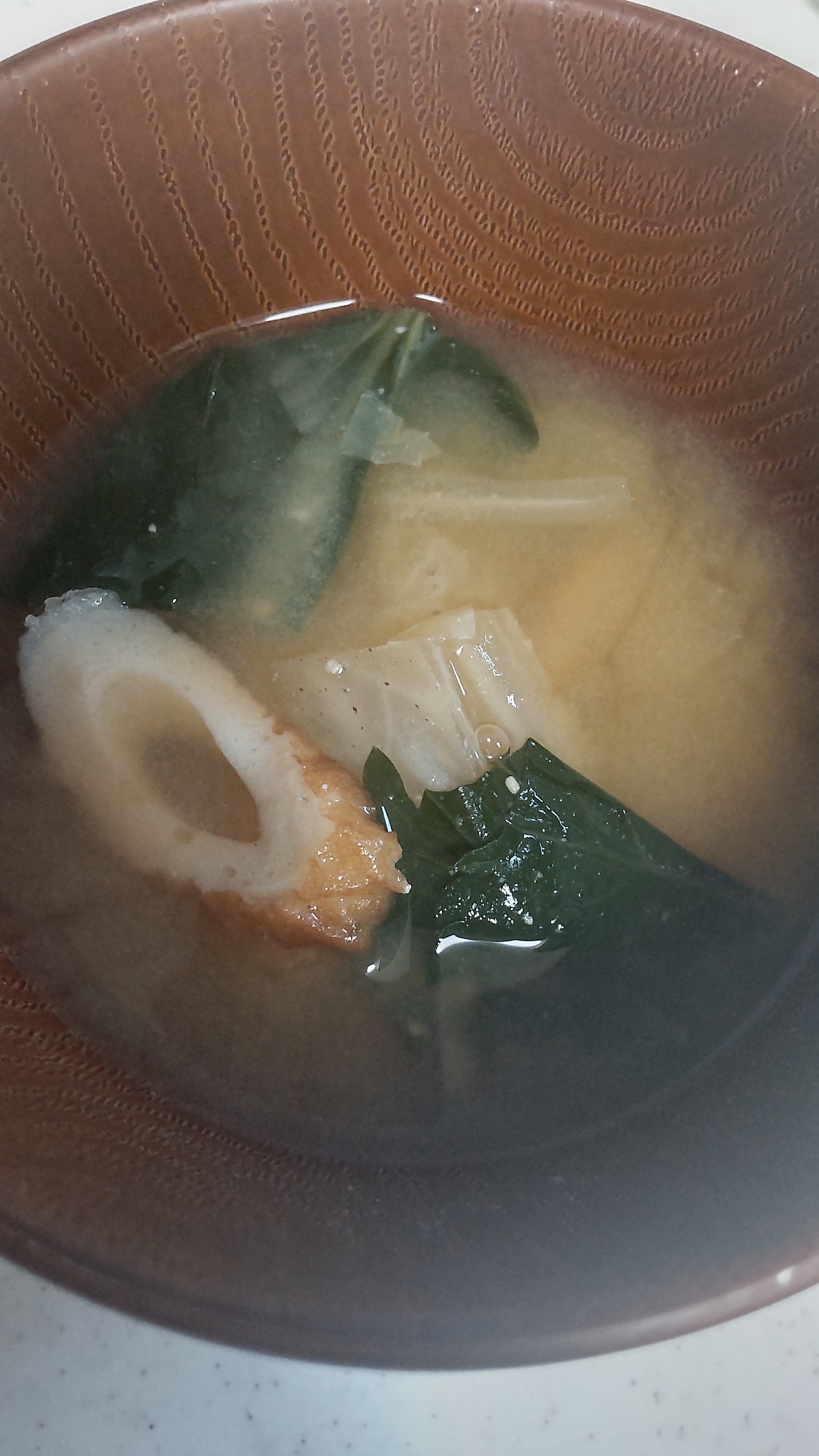 白菜と小松菜とちくわのお味噌汁