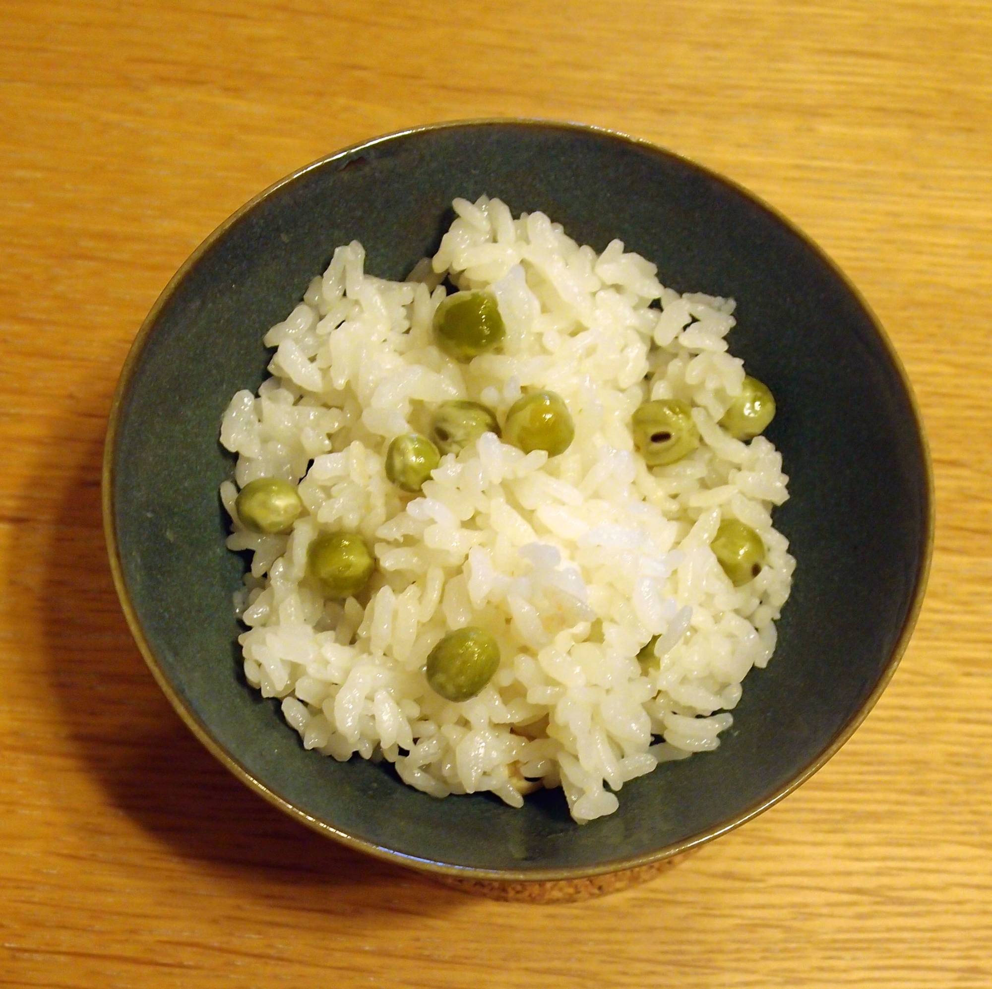 冷凍えんどう豆で☆美味しい豆ご飯