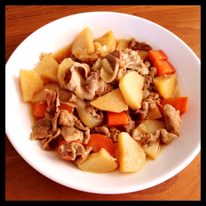 簡単 フライパンで豚肉じゃが レシピ 作り方 By ハム花子さん 楽天レシピ