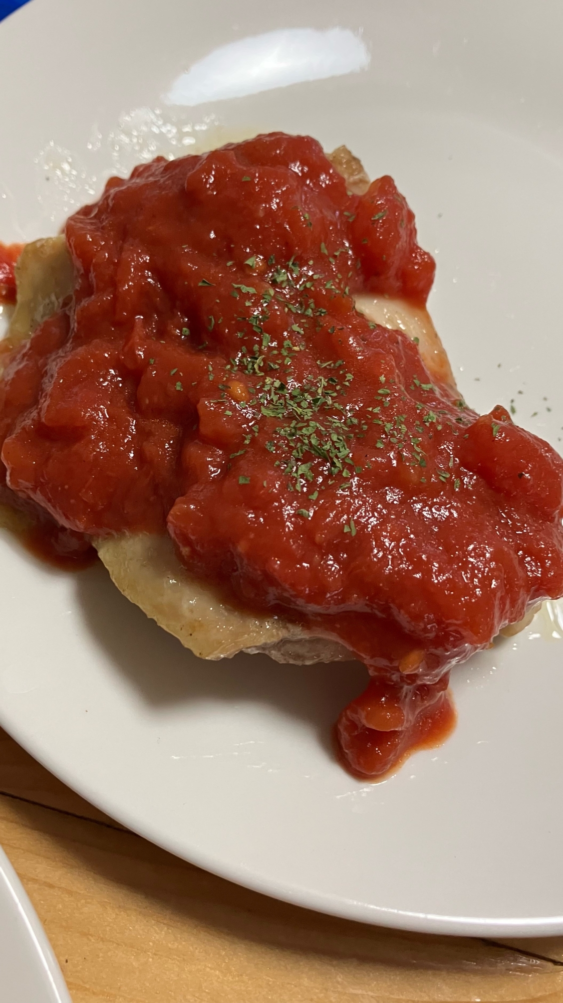 チキンステーキトマトソースがけ